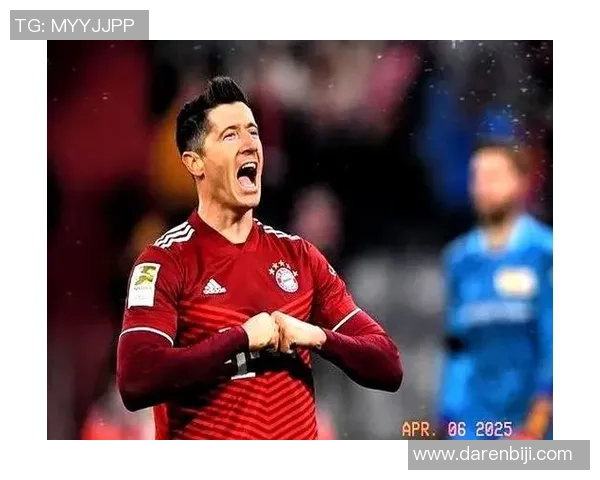 身高优势与力量并存 足球场上的巨人球星们如何用身高征服对手